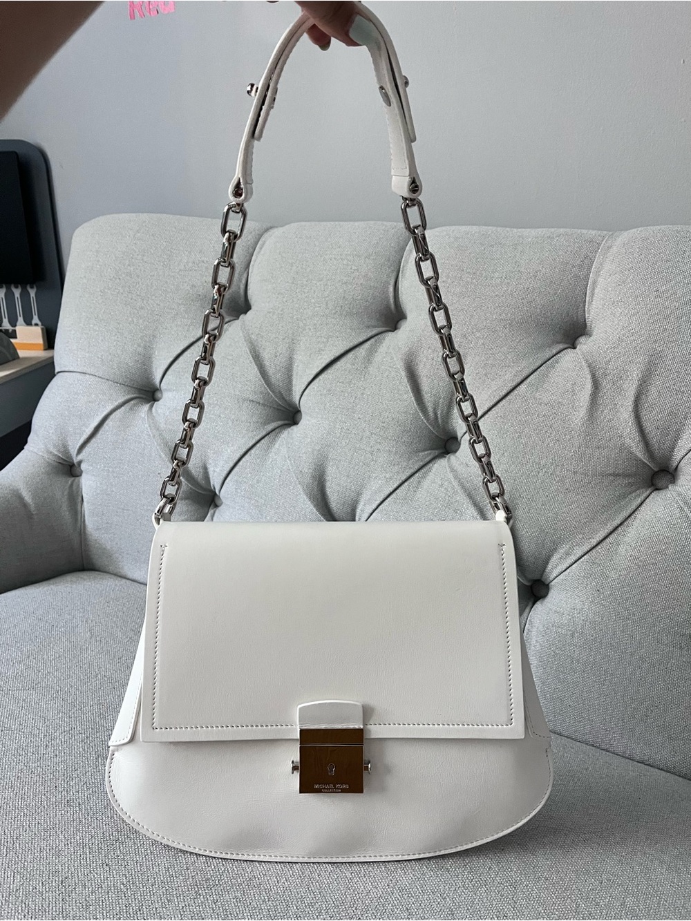White Leather Chain Shoulder Bag - Designer Style